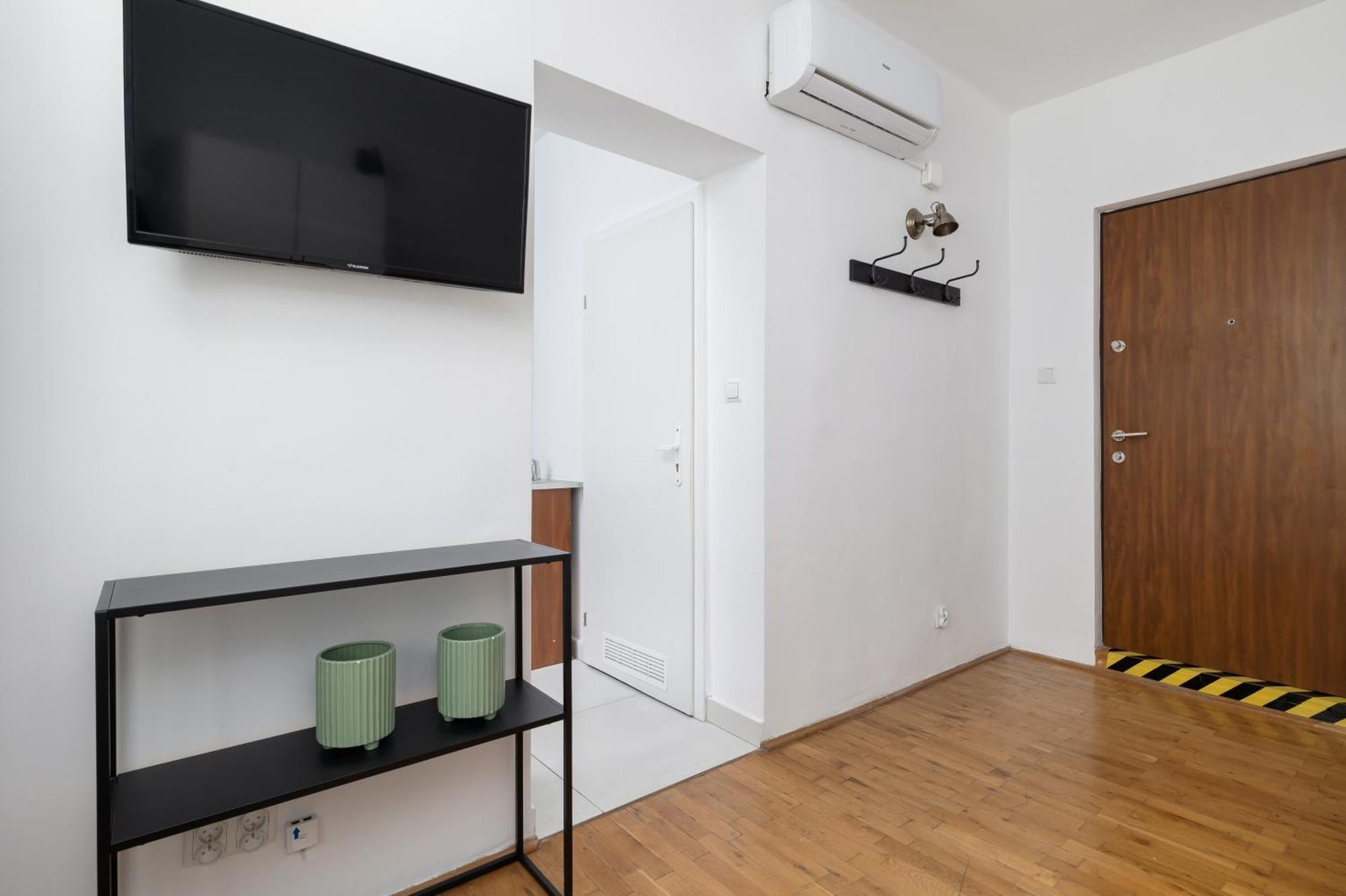 Studio Apartment With Ac - Dluga 65 Krakow Exterior photo