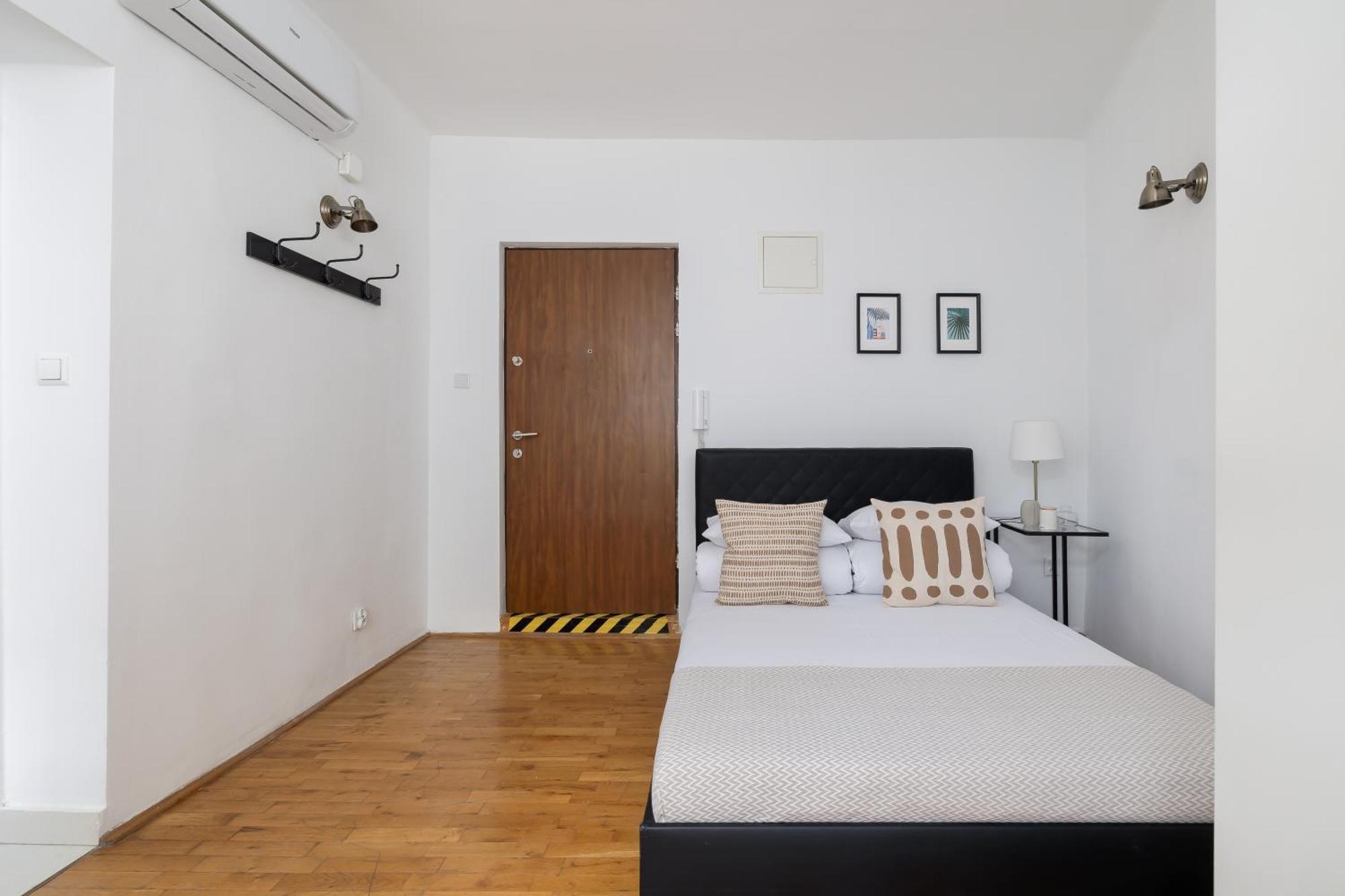 Studio Apartment With Ac - Dluga 65 Krakow Exterior photo
